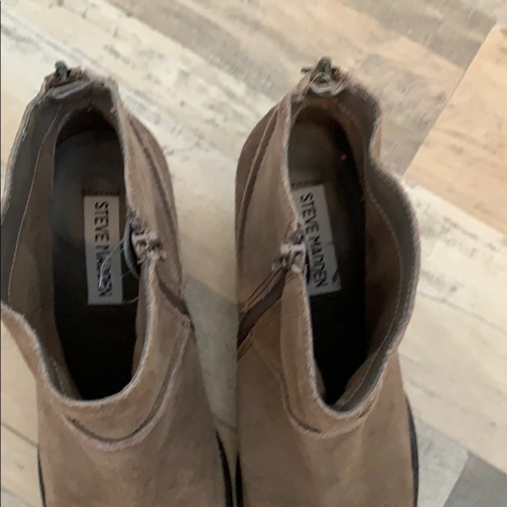 Steve Madden Booties - Picture 6 of 7